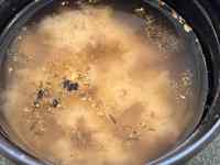 フライパンの中のスープ
AI 生成コンテンツは誤りを含む可能性があります。