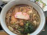 鍋の中の料理
AI 生成コンテンツは誤りを含む可能性があります。