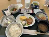 テーブルの上にある料理
AI 生成コンテンツは誤りを含む可能性があります。