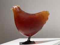 座る, テーブル, フロント, 小さい が含まれている画像
AI 生成コンテンツは誤りを含む可能性があります。