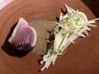 食品, テーブル が含まれている画像
AI 生成コンテンツは誤りを含む可能性があります。