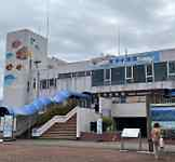 屋外, 建物, 道路, ストリート が含まれている画像
AI 生成コンテンツは誤りを含む可能性があります。