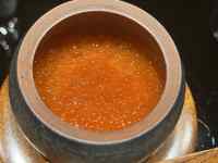 カスタード, 食品, カップ, 座る が含まれている画像
AI 生成コンテンツは誤りを含む可能性があります。