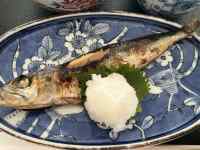 皿の上の料理
AI 生成コンテンツは誤りを含む可能性があります。