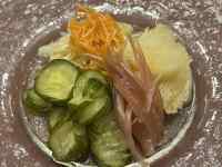 食品, ボウル, いっぱい, テーブル が含まれている画像
AI 生成コンテンツは誤りを含む可能性があります。