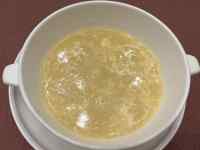 ボウルに入ったスープ
AI 生成コンテンツは誤りを含む可能性があります。