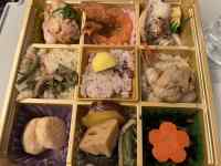 食品, いっぱい が含まれている画像
AI 生成コンテンツは誤りを含む可能性があります。