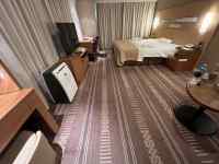 建物, テーブル, 部屋, 暮らし が含まれている画像
AI 生成コンテンツは誤りを含む可能性があります。