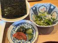 �e�[�u���̏�̗���

AI �����R���e���c�͌����܂މ\��������܂��B