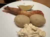 �M�ɐ���ꂽ�H�ו�

AI �����R���e���c�͌����܂މ\��������܂��B