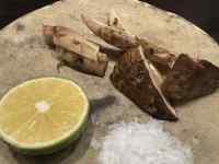 �H�i, �e�[�u��, �X���C�X, ���� ���܂܂�Ă���摜

AI �����R���e���c�͌����܂މ\��������܂��B