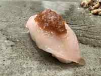 ���O, ����, �H�i, ������� ���܂܂�Ă���摜

AI �����R���e���c�͌����܂މ\��������܂��B