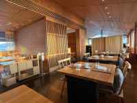 �V�䂩��Ԃ牺�����Ă���L�b�`��

AI �����R���e���c�͌����܂މ\��������܂��B