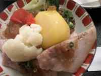 �M�ɐ���ꂽ�H�ו�

AI �����R���e���c�͌����܂މ\��������܂��B