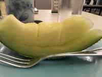 �e�[�u��, �H�i, �t���[�c, �L�b�`�� ���܂܂�Ă���摜

AI �����R���e���c�͌����܂މ\��������܂��B