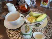 �e�[�u���̏�ɂ��邢���ȐH�ו�

AI �����R���e���c�͌����܂މ\��������܂��B