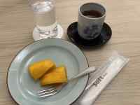 �M�̏�̐H�ו��ƈ��ݕ�

AI �����R���e���c�͌����܂މ\��������܂��B