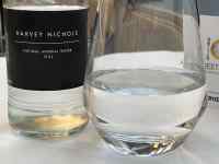 �e�[�u��, �J�b�v, ����, �� ���܂܂�Ă���摜

AI �����R���e���c�͌����܂މ\��������܂��B