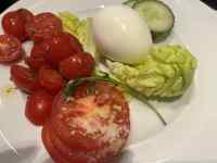 �M�ɐ���ꂽ�H�ו�

AI �����R���e���c�͌����܂މ\��������܂��B