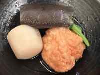 �H�i, ����, �e�[�u��, ���� ���܂܂�Ă���摜

AI �����R���e���c�͌����܂މ\��������܂��B