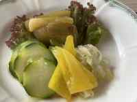 �M�̏�̗���

AI �����R���e���c�͌����܂މ\��������܂��B