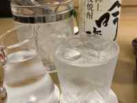 �K���X�̕r

AI �����R���e���c�͌����܂މ\��������܂��B