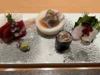 �e�[�u���̏�ɂ��邢���ȐH�ו�

AI �����R���e���c�͌����܂މ\��������܂��B