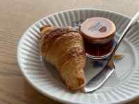 �M�̏�̃p��

AI �����R���e���c�͌����܂މ\��������܂��B