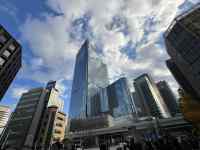 Cg�ŕ`���ꂽ����

AI �����R���e���c�͌����܂މ\��������܂��B