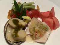 �M�ɐ���ꂽ�H�ו�

AI �����R���e���c�͌����܂މ\��������܂��B