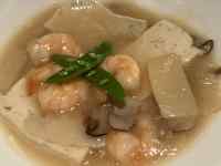 �M�̏�̃V�`���[

AI �����R���e���c�͌����܂މ\��������܂��B