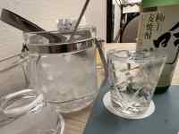 �e�[�u��, ����, �H�i, ���� ���܂܂�Ă���摜

AI �����R���e���c�͌����܂މ\��������܂��B