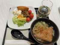 ��̒��ɂ��闿��

AI �����R���e���c�͌����܂މ\��������܂��B