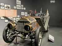 ����, ������, �o�C�N, ���� ���܂܂�Ă���摜

AI �����R���e���c�͌����܂މ\��������܂��B