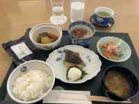 �e�[�u��, �M, ����, �H�i ���܂܂�Ă���摜

AI �����R���e���c�͌����܂މ\��������܂��B