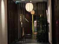 ����, �h�A, ����, �d�� ���܂܂�Ă���摜

AI �����R���e���c�͌����܂މ\��������܂��B