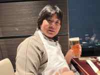 ����, ��, �e�[�u��, �j ���܂܂�Ă���摜

AI �����R���e���c�͌����܂މ\��������܂��B