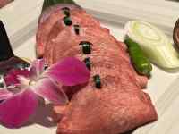 �M�̏�̐H�ו�

AI �����R���e���c�͌����܂މ\��������܂��B