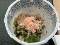 �H�i, �{�E��, �e�[�u��, �M ���܂܂�Ă���摜

AI �����R���e���c�͌����܂މ\��������܂��B