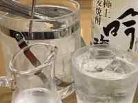 �J�b�v, �e�[�u��, �H�i, ���� ���܂܂�Ă���摜

AI �����R���e���c�͌����܂މ\��������܂��B