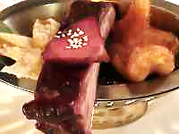 �H�i, ����, �e�[�u��, �M ���܂܂�Ă���摜

AI �����R���e���c�͌����܂މ\��������܂��B