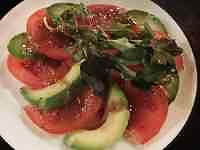 �M�̏�̓��Ɩ�؂̃T���h�C�b�`

AI �����R���e���c�͌����܂މ\��������܂��B