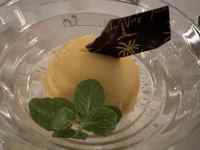 �e�[�u��, �K���X, ����, �H�i ���܂܂�Ă���摜

AI �����R���e���c�͌����܂މ\��������܂��B