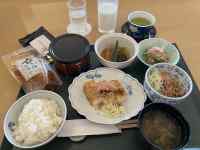 �e�[�u���̏�ɂ��邢���ȐH�ו�

AI �����R���e���c�͌����܂މ\��������܂��B