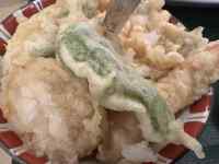 ����, �H�i, �e�[�u��, ���� ���܂܂�Ă���摜

AI �����R���e���c�͌����܂މ\��������܂��B