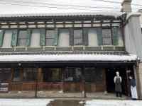 �����̑�

AI �����R���e���c�͌����܂މ\��������܂��B