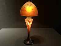 ��̏�ɒu���Ă��郉���v

AI �����R���e���c�͌����܂މ\��������܂��B