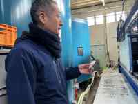 ����, �l, �j, ���� ���܂܂�Ă���摜

AI �����R���e���c�͌����܂މ\��������܂��B