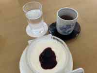 �M�̏�ɂ���R�[�q�[

AI �����R���e���c�͌����܂މ\��������܂��B