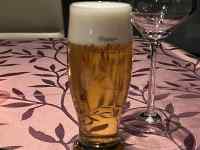 �H�i, �J�b�v, �R�[�q�[, �K���X ���܂܂�Ă���摜

AI �����R���e���c�͌����܂މ\��������܂��B